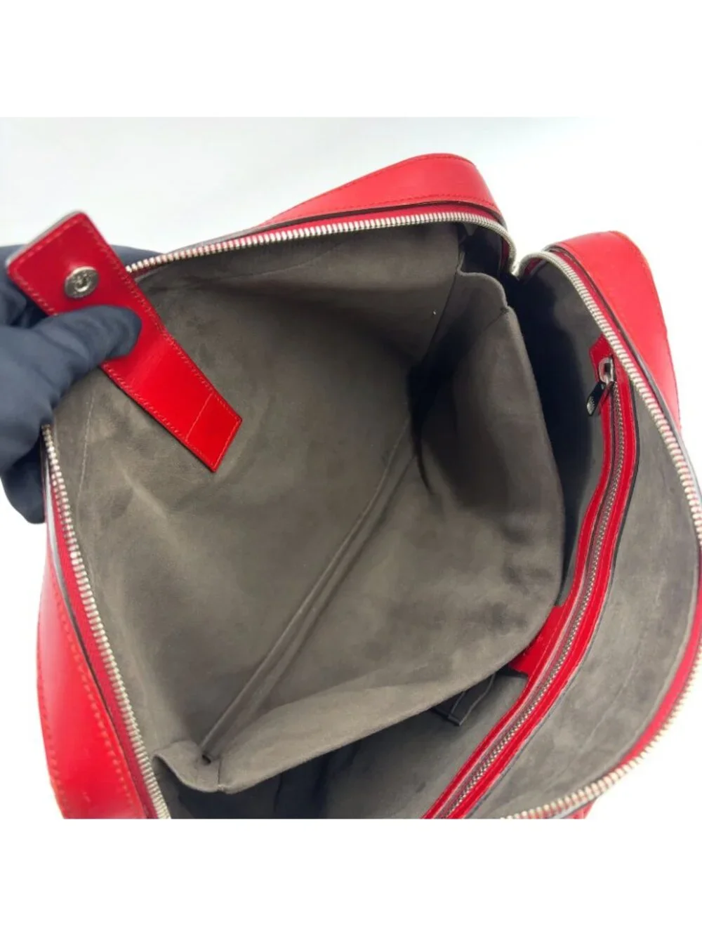 Gucci Guccissima Leather Red Business Bag Silver